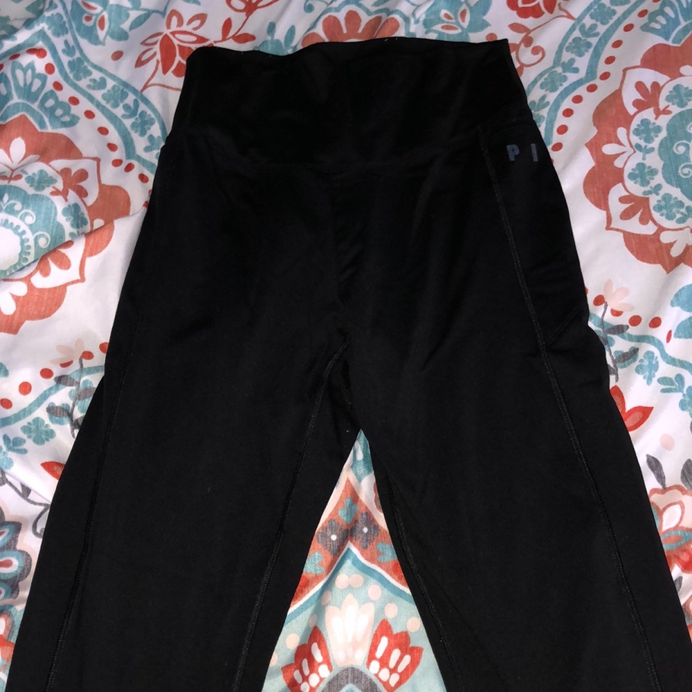 VS Pink Ultimate Leggings
